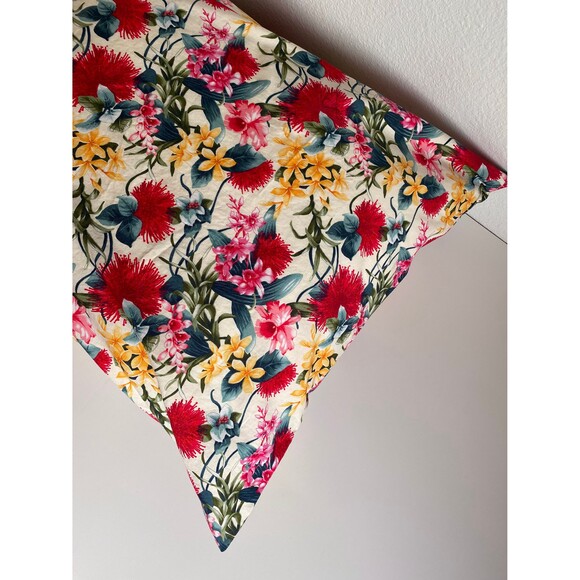 Cream Pillowcase with Lehua, Orchids, and Plumerias | Handmade | 100% Cotton - Picture 3 of 4